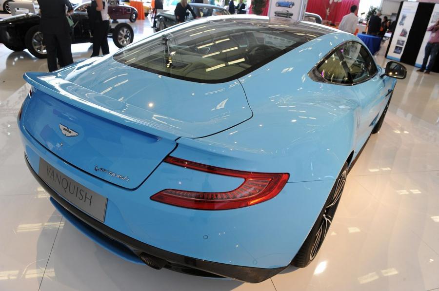  Aston Martin Vanquish 2012 года  (NA) (фото 31 из 182)